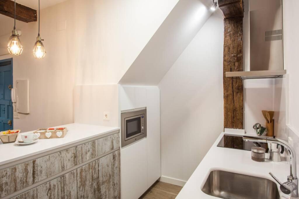 Bonito Apartamento, Nuevo Y En El Casco Viejo!!! Lejlighed Bilbao Eksteriør billede